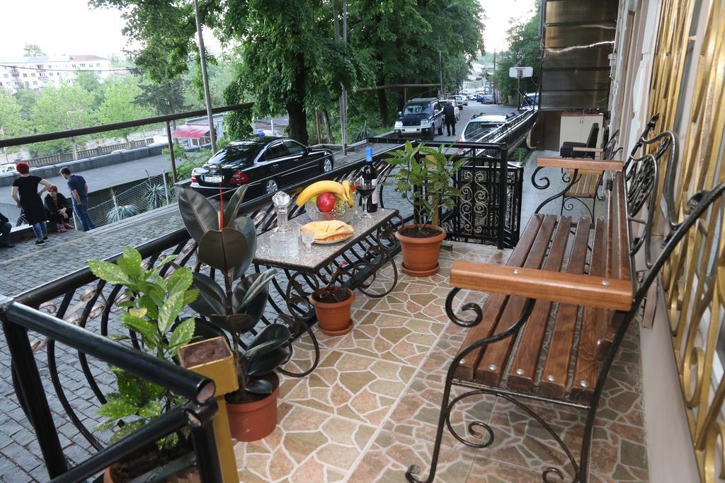 Hostel Saba Kutaisi Exteriér fotografie